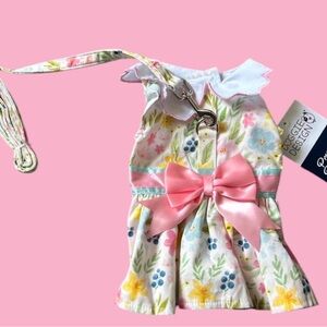 Floral Pet Accessory with Pink Bow